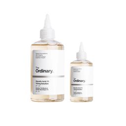 Tonique Exfoliant à l'Acide Glycolique 7%,  100mL  Un tonique quotidien à l'acide glycolique qui lisse la texture de la peau, unifie le teint et rehausse l'éclat.