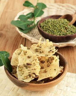 Rempeyek Kacang Hijau (Green Bean)