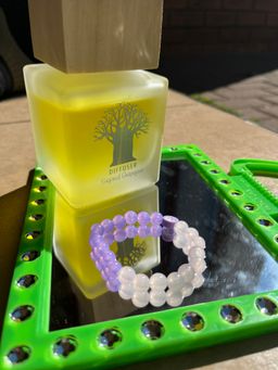 Half purple half pink Yin and Yang bracelet 