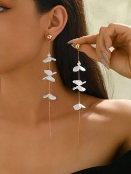 Dangle Earrings x 3‼️‼️