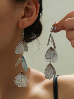 Dangle Earrings x 3‼️‼️