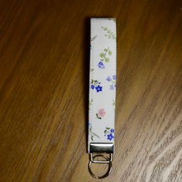 Wristlet Keychain {Summer Bloom}