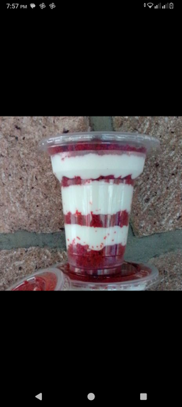 Red Velvet Cheesecake Cup
