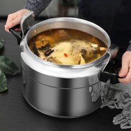 Integrated Design Pressure Cooker 7L