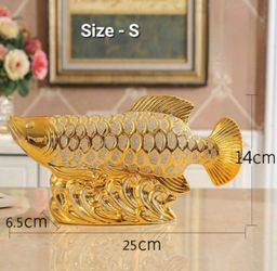 Patung Pajangan Ikan Arwana Hoki Keberuntungan Dekorasi Rak Lemari Lucky Fish Golden Pembawa Fengshui Dekorasi Ruangan Meja Kreatif Keramik