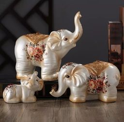 Pajangan Patung Gajah Family Dekorasi Keberuntungan FengShui Dekorasi Kreatif Lemari Kaca Rak Cabinet Samping TV Meja Kantor 1 Set 4 Pcs