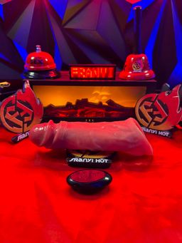 MANGA REALISTA VIBRATORIA A CONTOL REMOTO 