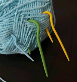 18 Piece Knitting Crochet Hook Set