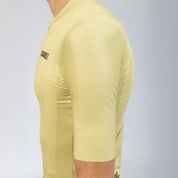 Jersey Manga Corta Pro Hombre (LITE GOLDEN GREEN 2.4)