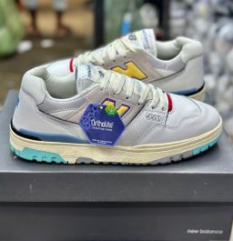 NEW BALANCE 550