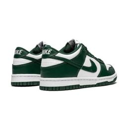 Nike Dunk Green (Unisex)