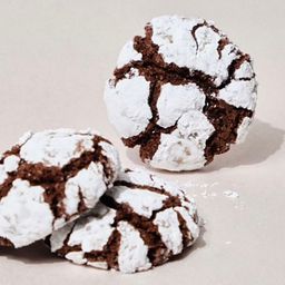 Chocolate Crinkle Cookies (2 PCS)