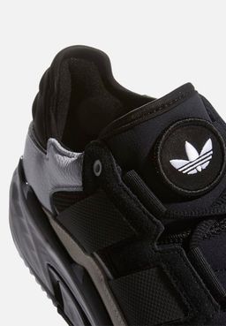 Adidas Niteball