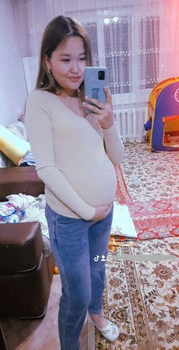 吉尔吉斯斯坦代孕与卵子捐赠者 | 塔什拉巴特 | 2001, A型血, 160cm, 50kg | 家庭主妇 | ID #9769