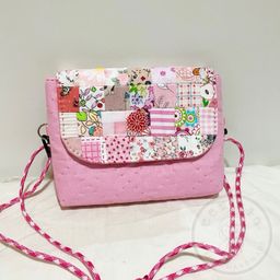 粉紅色pink