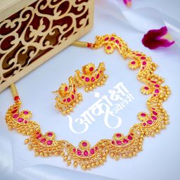 Sonchandrika Golden Thushi