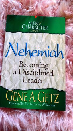 MOM-ments Devotionals 💕🛍️🙏🏽