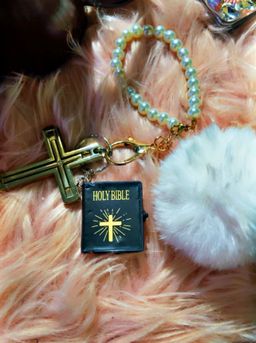 MOM-ments Trendy KeyChains Combos 💕🛍️🥰