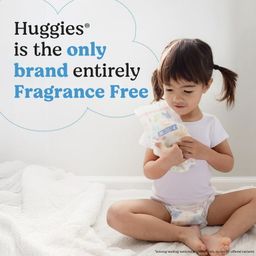 Huggies Snug & Dry Baby Diapers, Size 5 (27+ lbs), 84 Ct