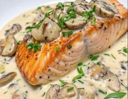 Salmon hongo crema 