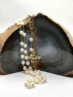 Rosario Madreperla Facetada 8mm Laminado en oro 18k