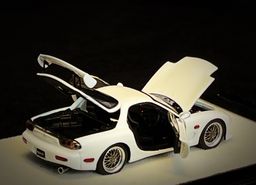 PGM MODEL 1/64 MAZDA RX7 - WHITE