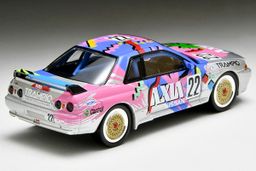 TLVN MODEL 1/64 AXIA SKYLINE SILVER