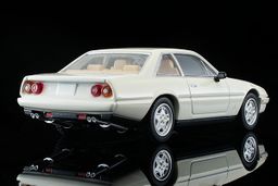 TLVN MODEL 1/64  FERRARI 412 WHITE