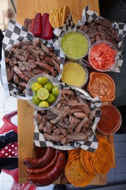 Paquete Somos Muchos 12 personas