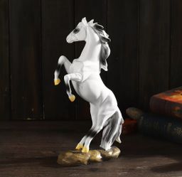 Patung Kuda Dekorasi FengShui Simbol Pembawa Kesuksesan