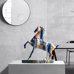 Patung Kuda Troya Premium Ornament Grafitti Pajangan Dekorasi Mewah