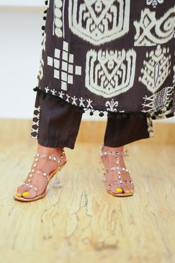 Black & White Crepe Set