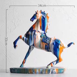 Patung Kuda Troya Premium Ornament Grafitti Pajangan Dekorasi Mewah