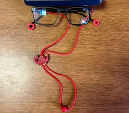 1 Dinosaur Cord + 1 Pair Circle Hook