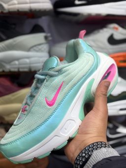 NIKE PORTAL