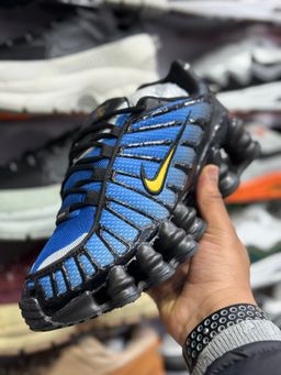NIKE SHOX TL