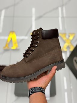 TIMBERLAND BOOTS
