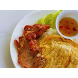 CƠM SƯỜN TRỨNG CHIÊN