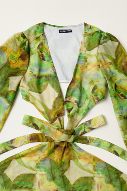 Enterizo estampado acuarela con falda superpuesta y mangas abullonadas - Size M