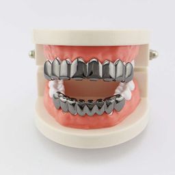 8 Teeth Bottom Grillz Black
