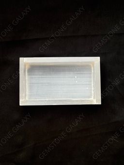 Rectangular   Selenite   Tray   for   Charging