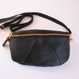 Vega Moon Bag