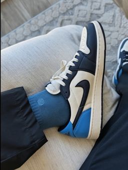 Nike Dunk Low Retro “White Grey” – Crisp Monochrome Sneaker