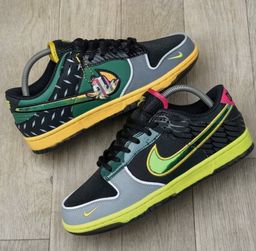 Nike Dunk Low “What The Duck – University of Oregon Home” – Oregon Pride Patchwork