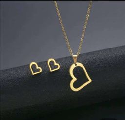 Collier pour femme avec coffret 