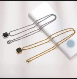 Men's and women's necklaces 