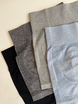 Shorts Slim Curve — Talla M