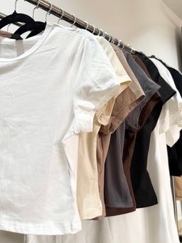 Camisas Basic Slim (Cortas) — Talla S