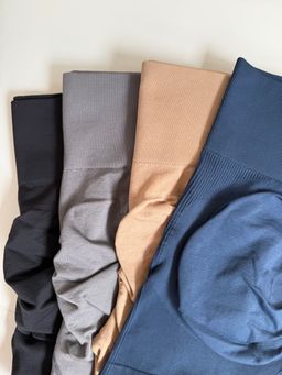 Shorts Canalé Curve — Talla L