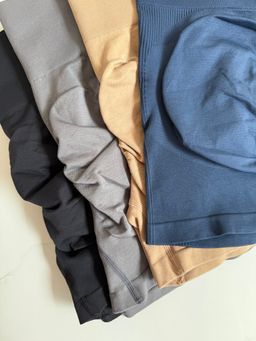 Shorts Canalé Curve — Talla L